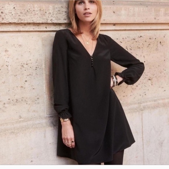 Sezane Dresses & Skirts - Sezane Black Carmen Shift Dress